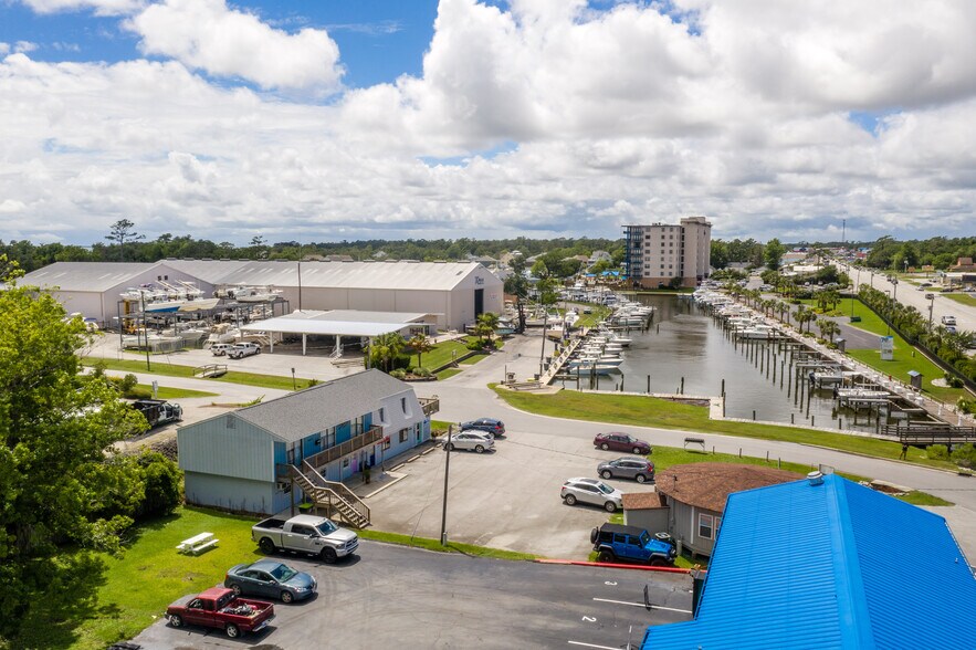 More Photos Of 4317 Arendell St, Morehead City Office For Sale