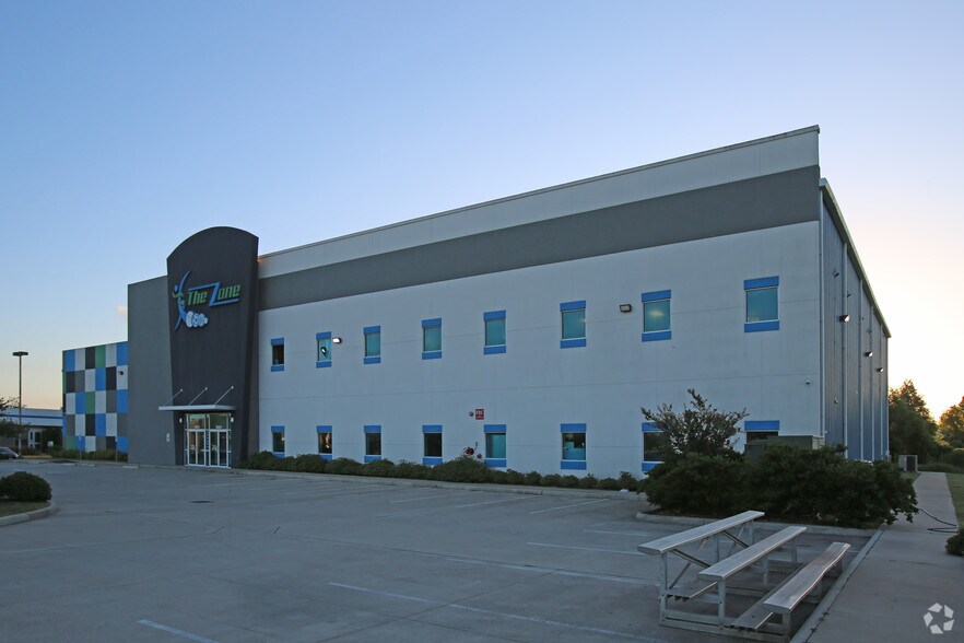 More Photos Of 10371 Stella Link Rd, Houston Freestanding For Sale