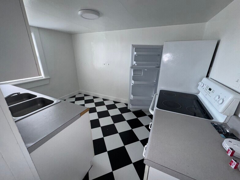 More Photos Of 35 Dufferin St, Saint Augustine Apartments For Sale