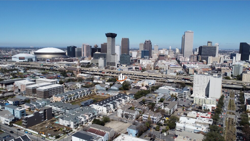 More Photos Of 1726-1730 Clio St, New Orleans Hospitality For Sale