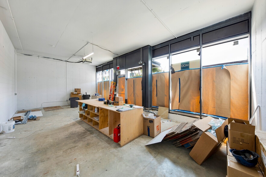 More Photos Of 737 4th Ave, Brooklyn Apartments For Lease
