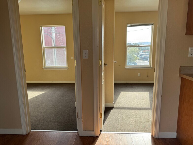 More Photos Of 1820 3rd St, Eureka Apartments For Sale