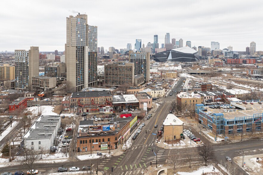 More Photos Of 1829 Riverside Ave, Minneapolis Storefront Retail Office For Sale