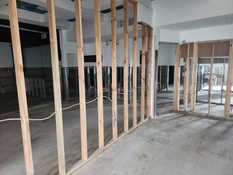 More Photos Of 14955 Gulf Blvd, Madeira Beach Restaurant For Lease