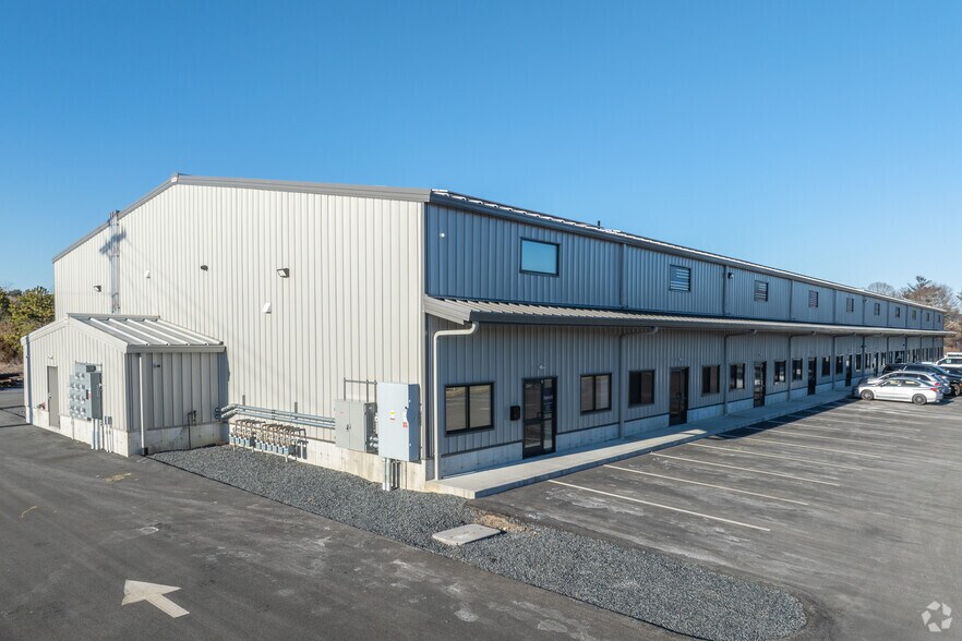 Primary Photo Of 1 Royson Dr, Kingston Warehouse For Lease