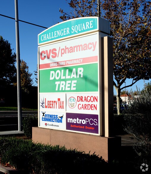 More Photos Of 1033-1043 E Avenue J, Lancaster General Retail For Lease