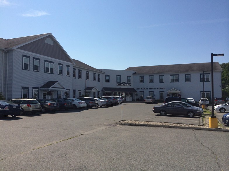 More Photos Of 195 Russell St, Hadley Medical For Lease