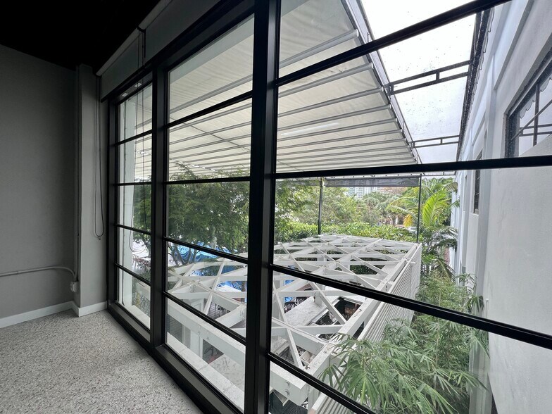 More Photos Of 441 NE 3rd Ave, Fort Lauderdale Office For Lease