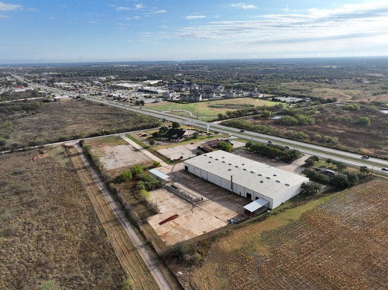 More Photos Of 1980 SW Wilshire Blvd, Burleson Warehouse For Sale