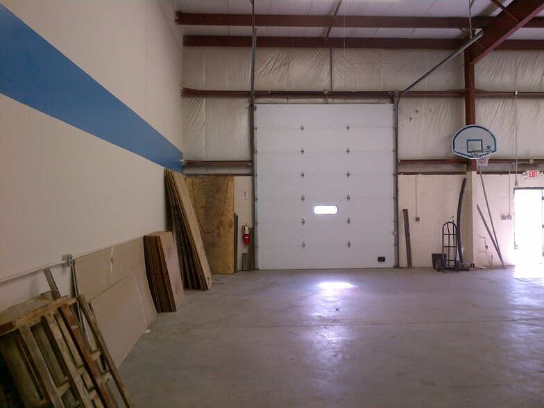 More Photos Of 5146 W Hurley Pond Rd, Wall Township Warehouse For Lease