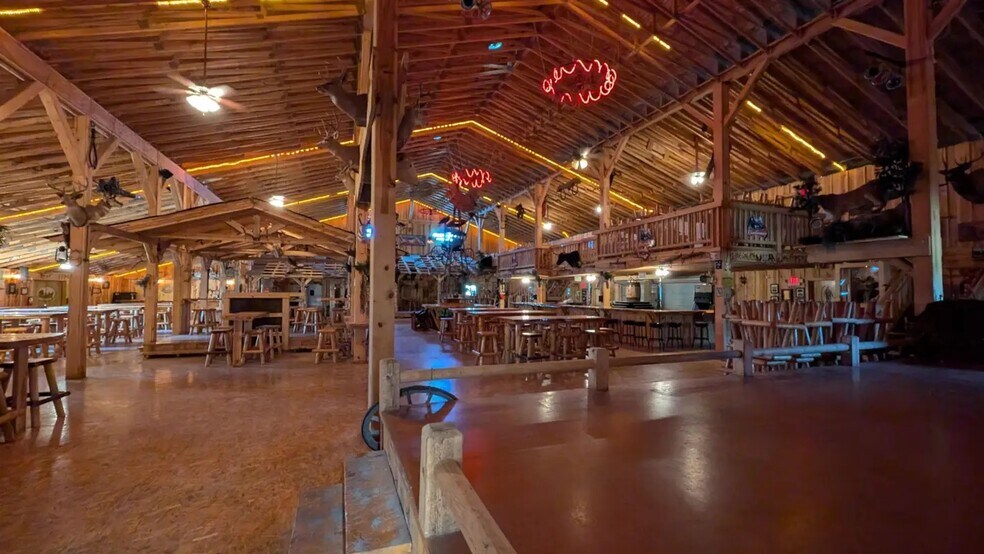 More Photos Of 20148-20160 137th Pl, Sturgis Trailer Camper Park For Sale