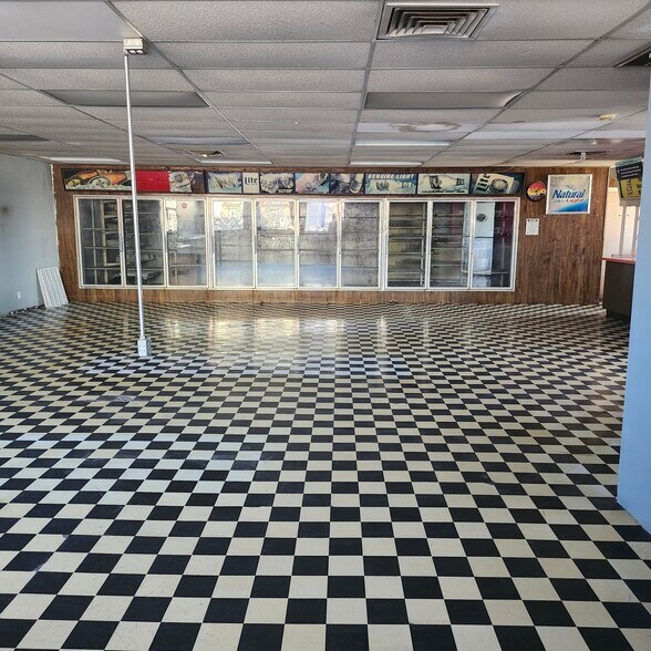 More Photos Of 35 Acoma Blvd S, Lake Havasu City Storefront Retail Office For Sale