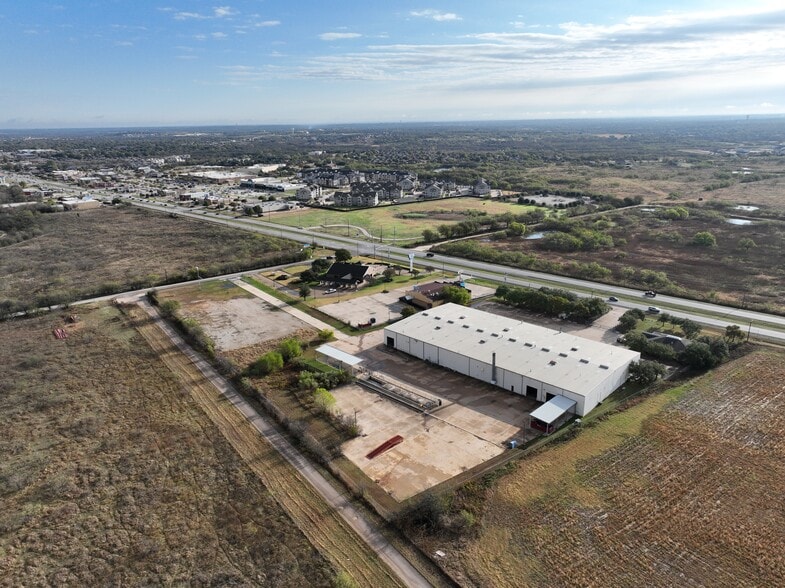 More Photos Of 1980 SW Wilshire Blvd, Burleson Warehouse For Sale