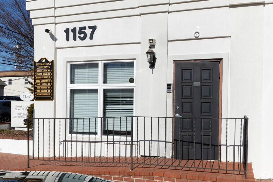 More Photos Of 1157 Broadway, Hewlett Office For Lease