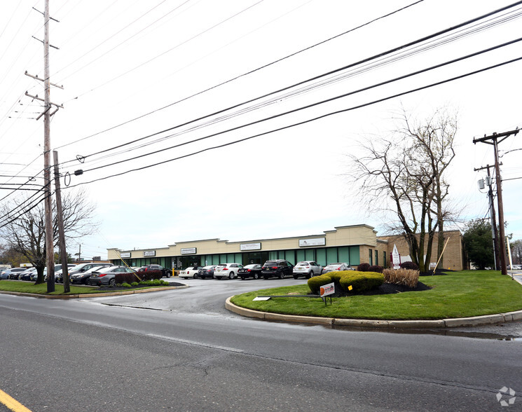 Primary Photo Of 2070 Springdale Rd, Cherry Hill Showroom For Lease