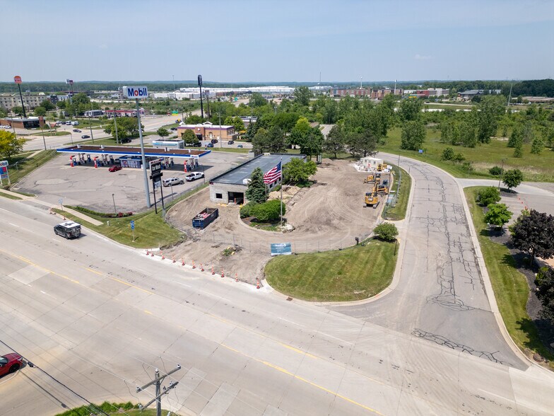 More Photos Of 49160 Grand River Ave, Wixom Carwash For Sale