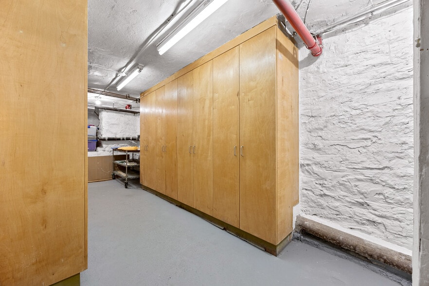 More Photos Of 311 W 78th St, New York Apartments For Sale
