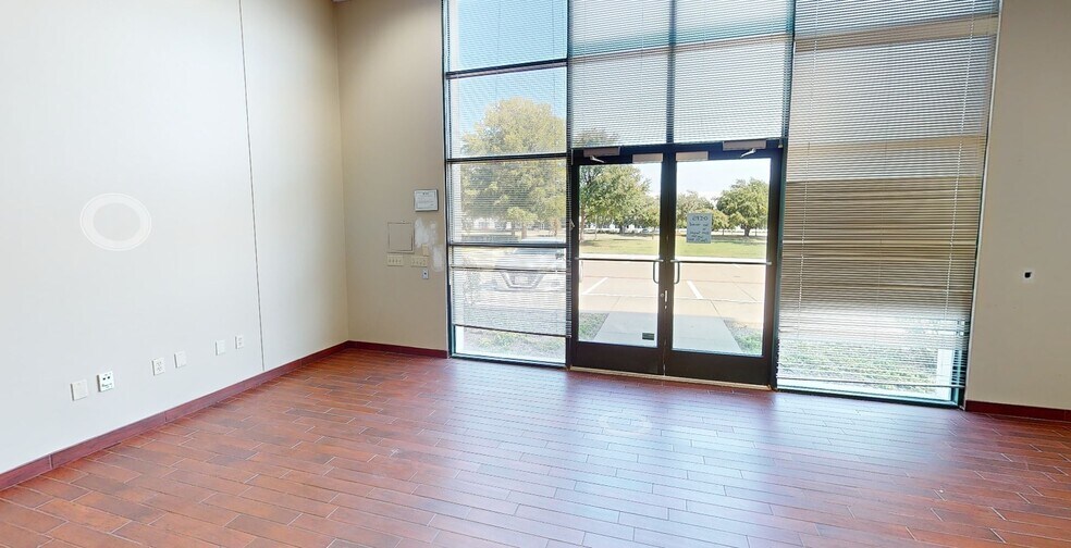 More Photos Of 6501 Windcrest Dr, Plano Unknown For Lease