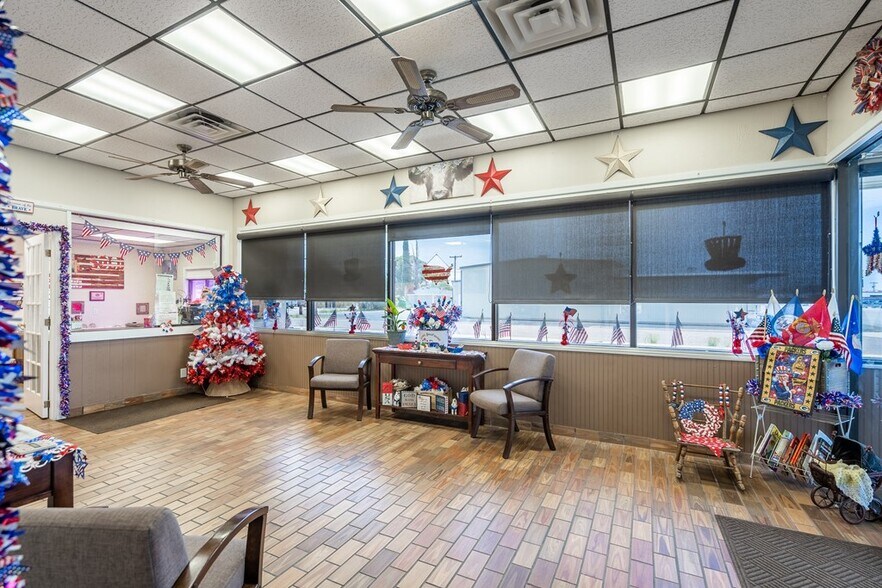 More Photos Of 810 S Stockton Ave, Monahans General Retail For Lease