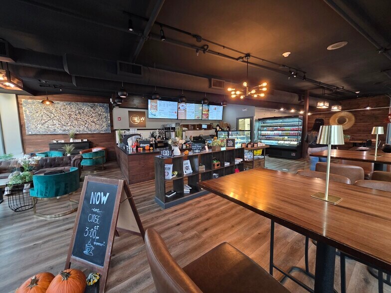 Primary Photo Of 56 Franklin St, Worcester Apartments For Lease