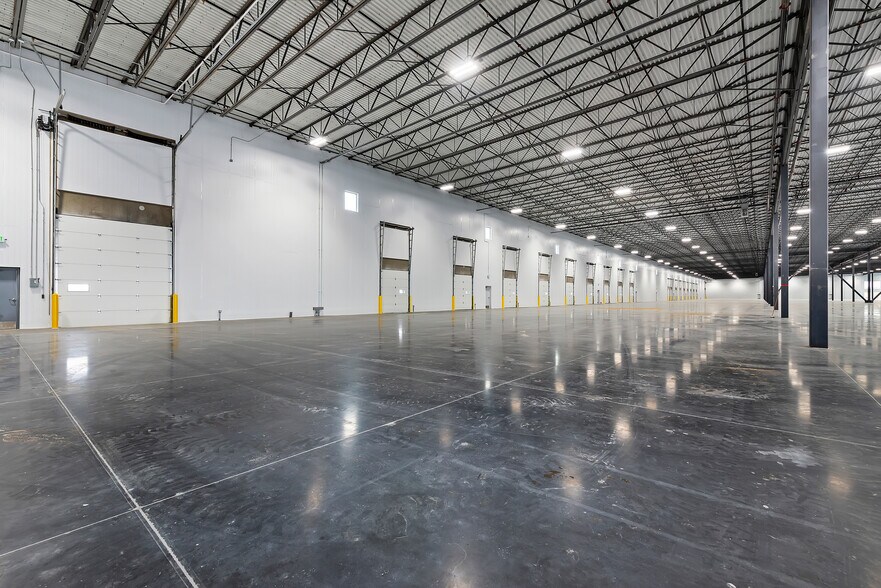 More Photos Of 7075 S Eisenman Rd, Boise Unknown For Lease