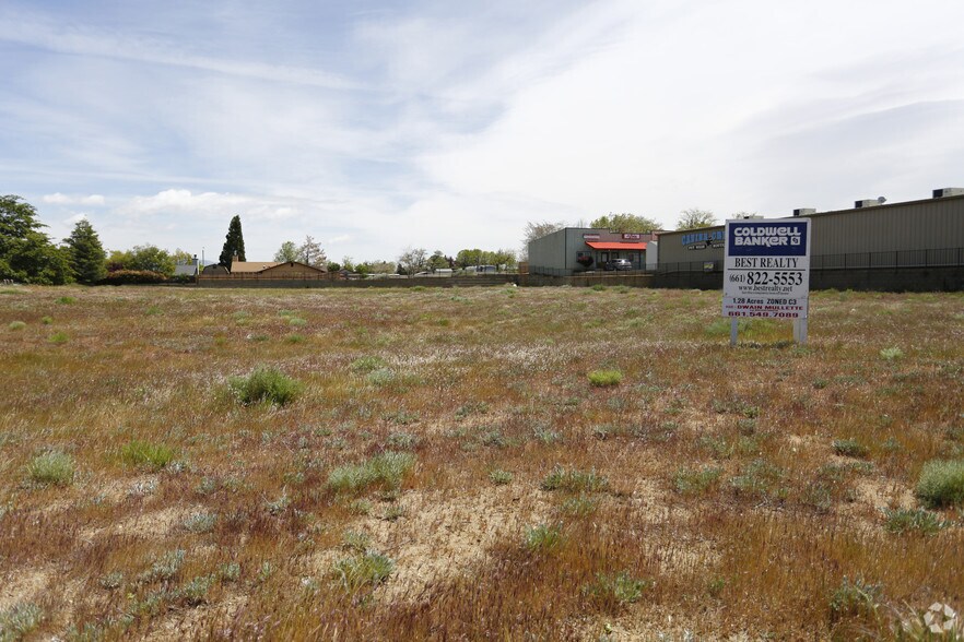 Primary Photo Of 770 Tucker Rd, Tehachapi Land For Sale