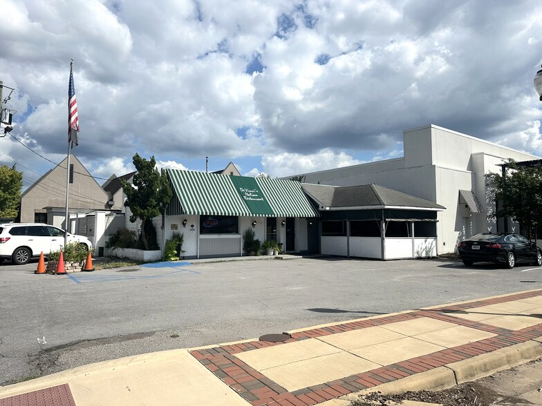 Primary Photo Of 2707 18th St S, Birmingham Restaurant For Lease