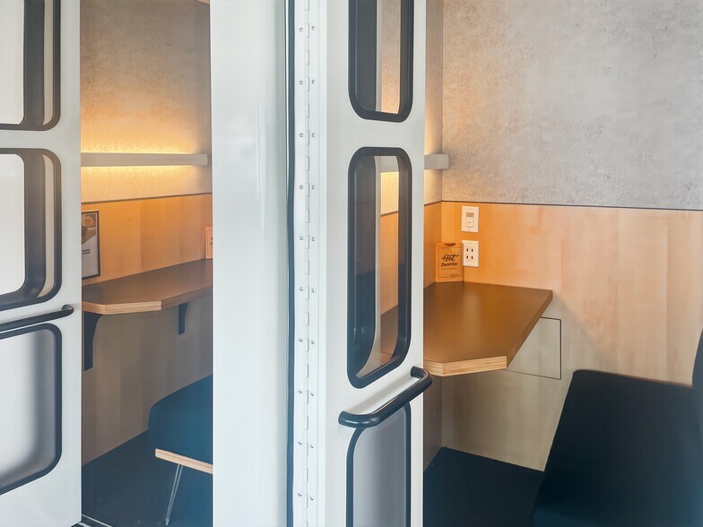 More Photos Of 316 W 12th St, Austin Coworking Space