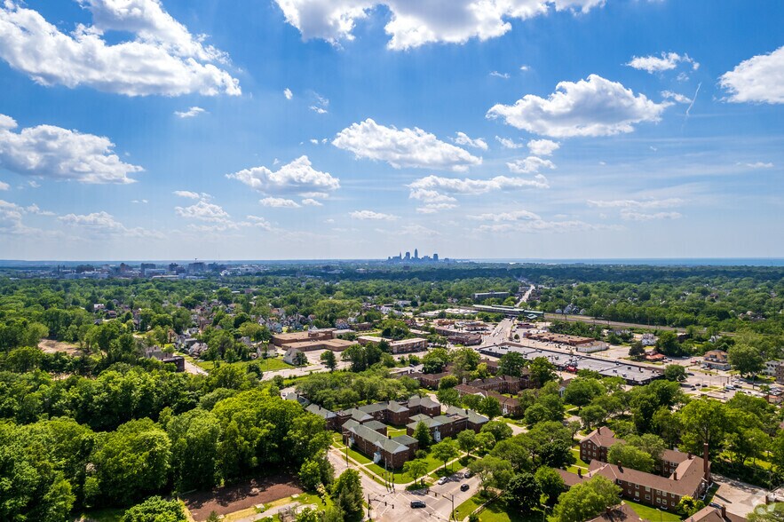 More Photos Of 1832-1864 Forest Hills Blvd, Cleveland Apartments For Sale