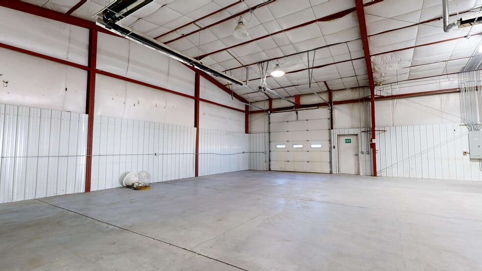 More Photos Of 3088 Gabel Rd, Billings Flex For Sale