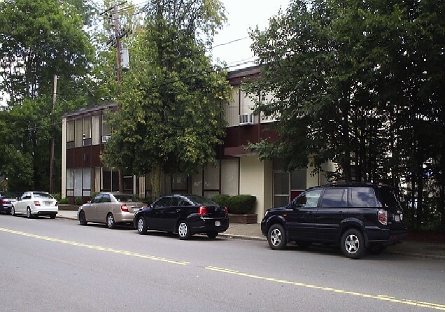 Primary Photo Of 950 Watertown St, Newton Office For Lease