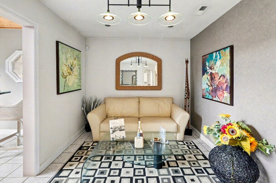 More Photos Of 20049 Jefferson Davis Hwy, Ruther Glen General Retail For Sale