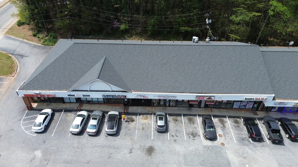 More Photos Of 414 N Hairston Rd, Stone Mountain Freestanding For Sale