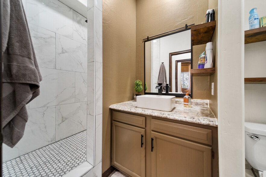More Photos Of 7056 Bustin Dutch Trl, Show Low Multifamily For Sale
