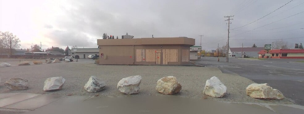 More Photos Of 205 3rd St, Fairbanks Storefront Retail Office For Sale