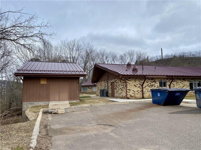 More Photos Of 232 Springer Ave, Elmwood Medical For Sale