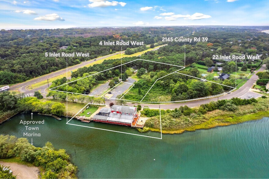 More Photos Of 5 Inlet Rd W, Southampton Restaurant For Sale