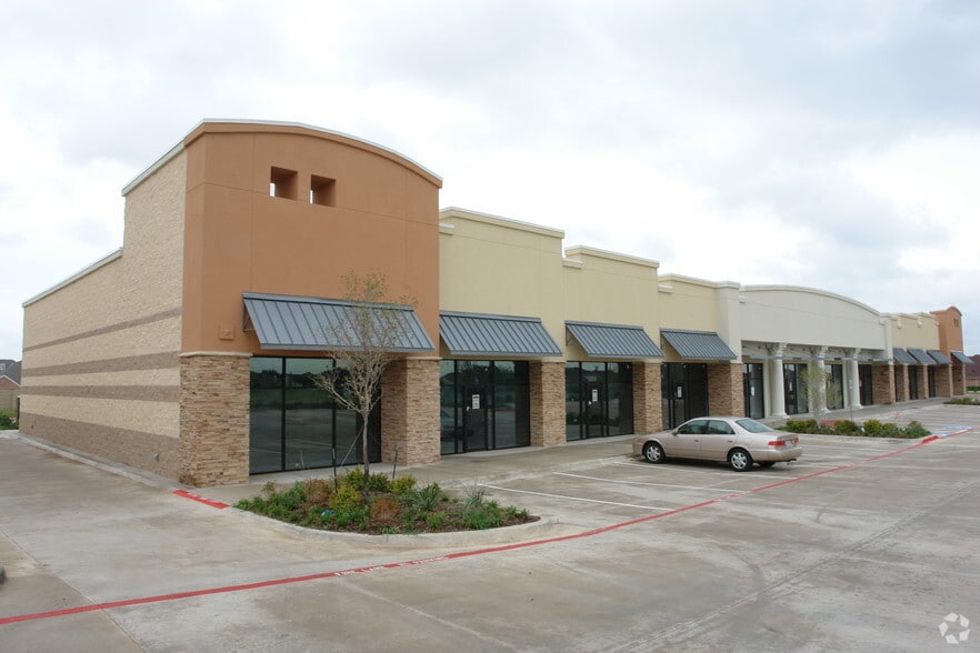 More Photos Of S Cooper St @ Turner Warnell, Mansfield Unknown For Lease