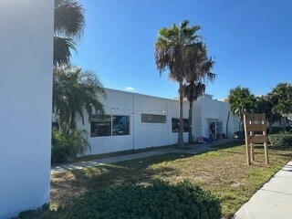 Primary Photo Of 1102 S Us Highway 1, Fort Pierce Storefront Retail Office For Sale