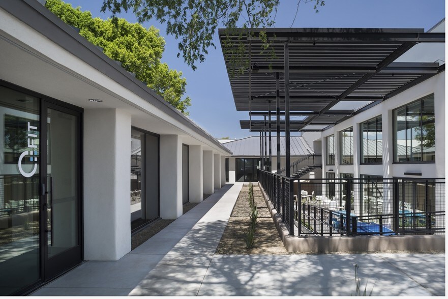 More Photos Of 6320 E Thomas Rd, Scottsdale Unknown For Lease