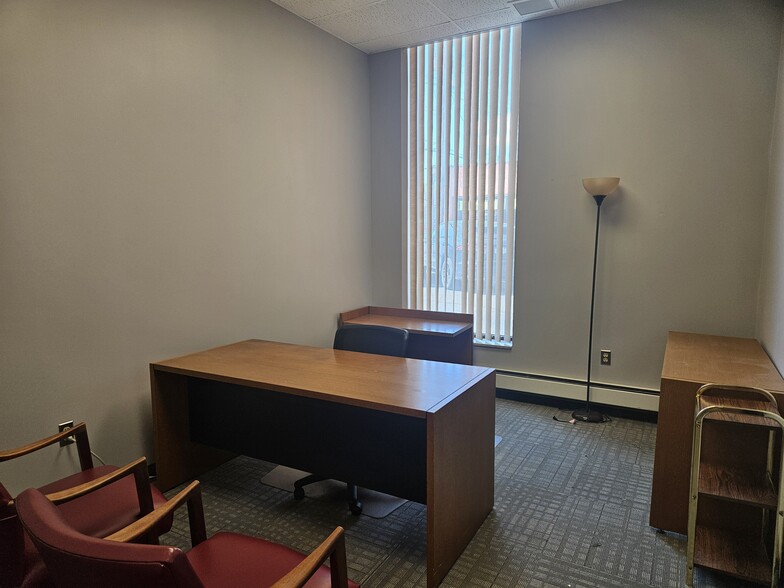 More Photos Of 3265 Main St, Weirton Bank For Sale