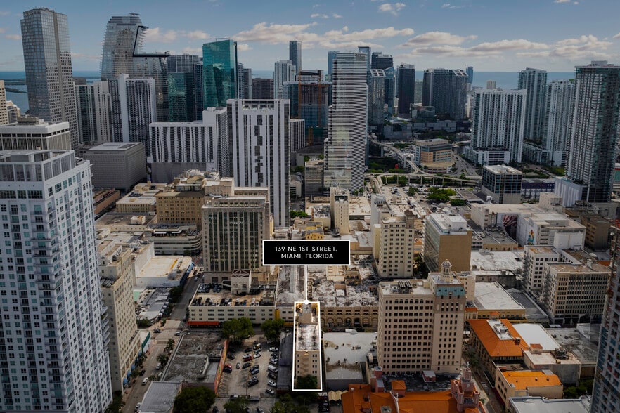 More Photos Of 139 NE 1st St, Miami Office For Sale