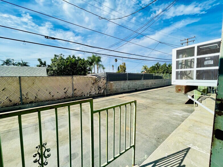 More Photos Of 657-669 Glendora Ave, La Puente Unknown For Lease