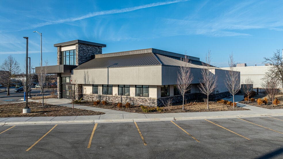 More Photos Of 1150 E Ogden Ave, Naperville Medical For Lease