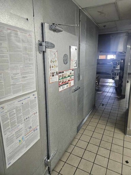 More Photos Of 20305 Anza Ave, Torrance Freestanding For Lease