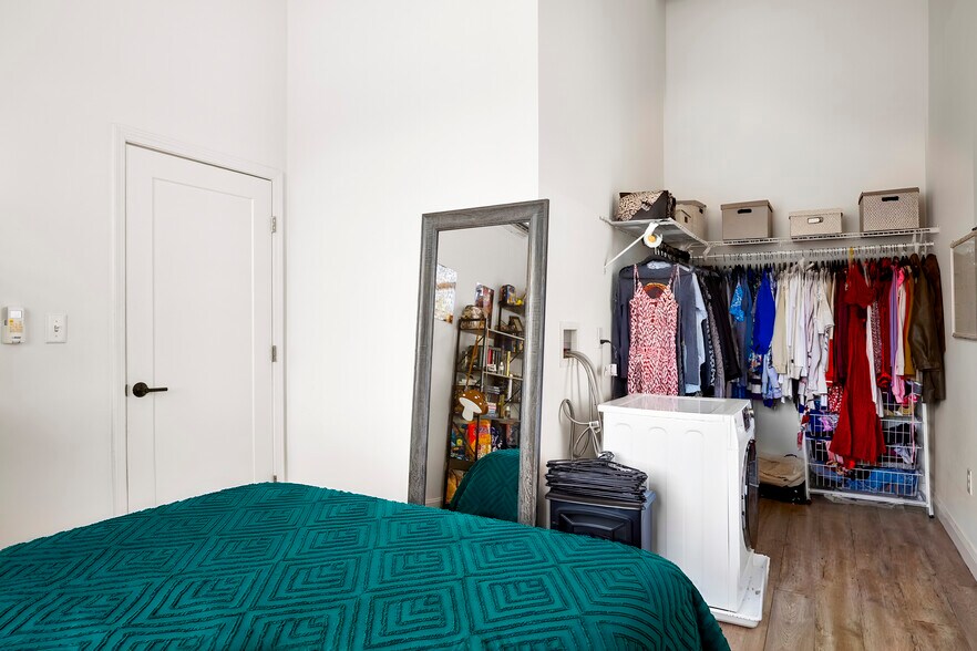 More Photos Of 132 Broadway, Schenectady Apartments For Sale