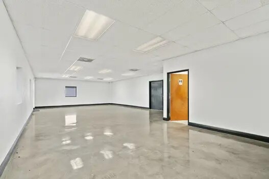 More Photos Of 200 Trademark St, Buda Warehouse For Lease