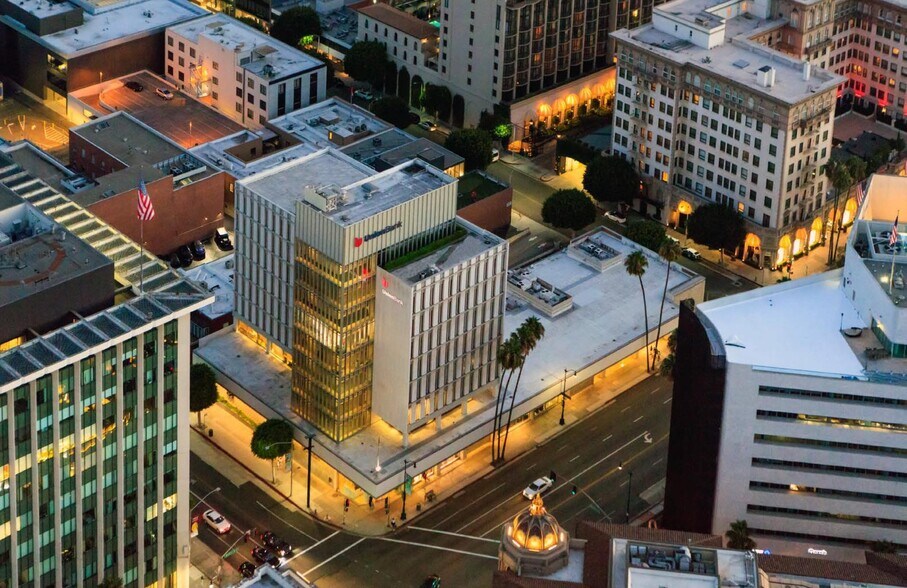 More Photos Of 9460-9470 Wilshire Blvd, Beverly Hills Office For Lease