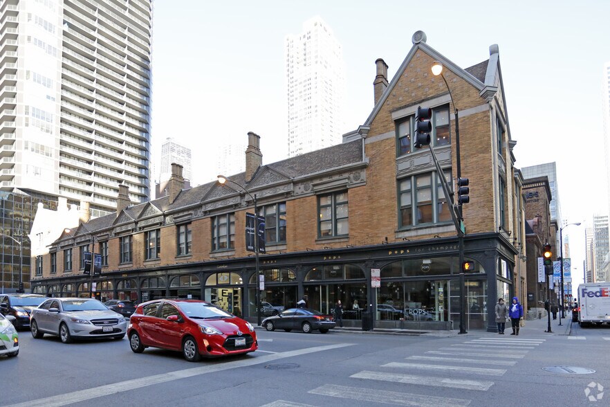 More Photos Of 601-623 N State St & 4 E Ohio St, Chicago Coworking Space