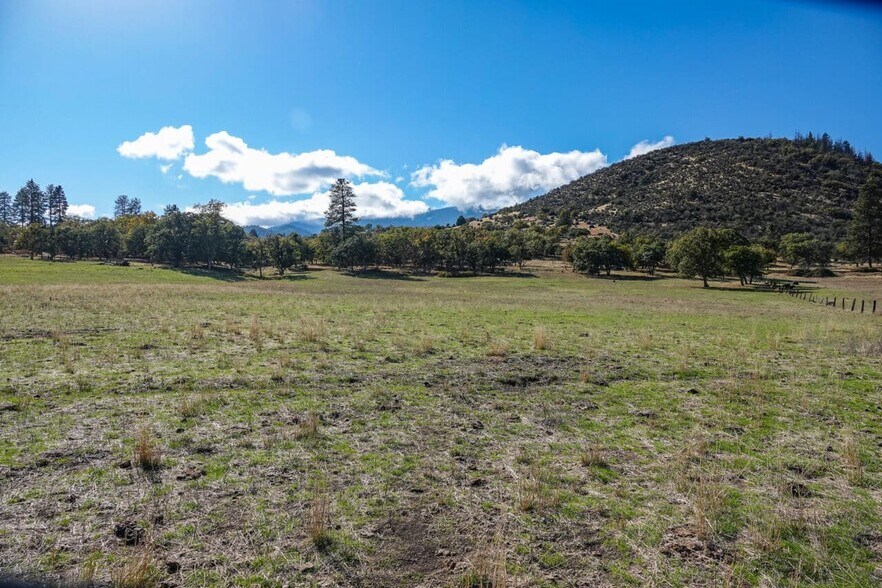 More Photos Of 3501 S State Highway 3, Etna Land For Sale